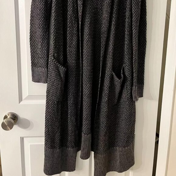 Cabi Lara Size M Gray Duster Long Sweater Jacket Style #3166 RETAIL $144! - Picture 3 of 6